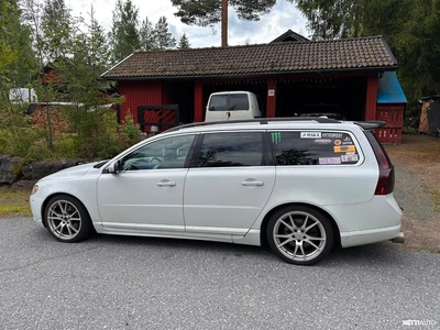 Volvo V70 2008, kuva 4/10