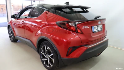 Toyota C-HR 1,8 Hybrid Intense 2020, kuva 3/19
