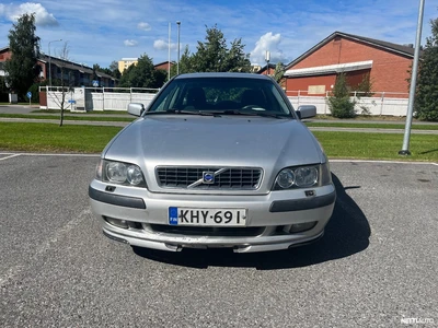 Volvo V40 2003, photo 2/11