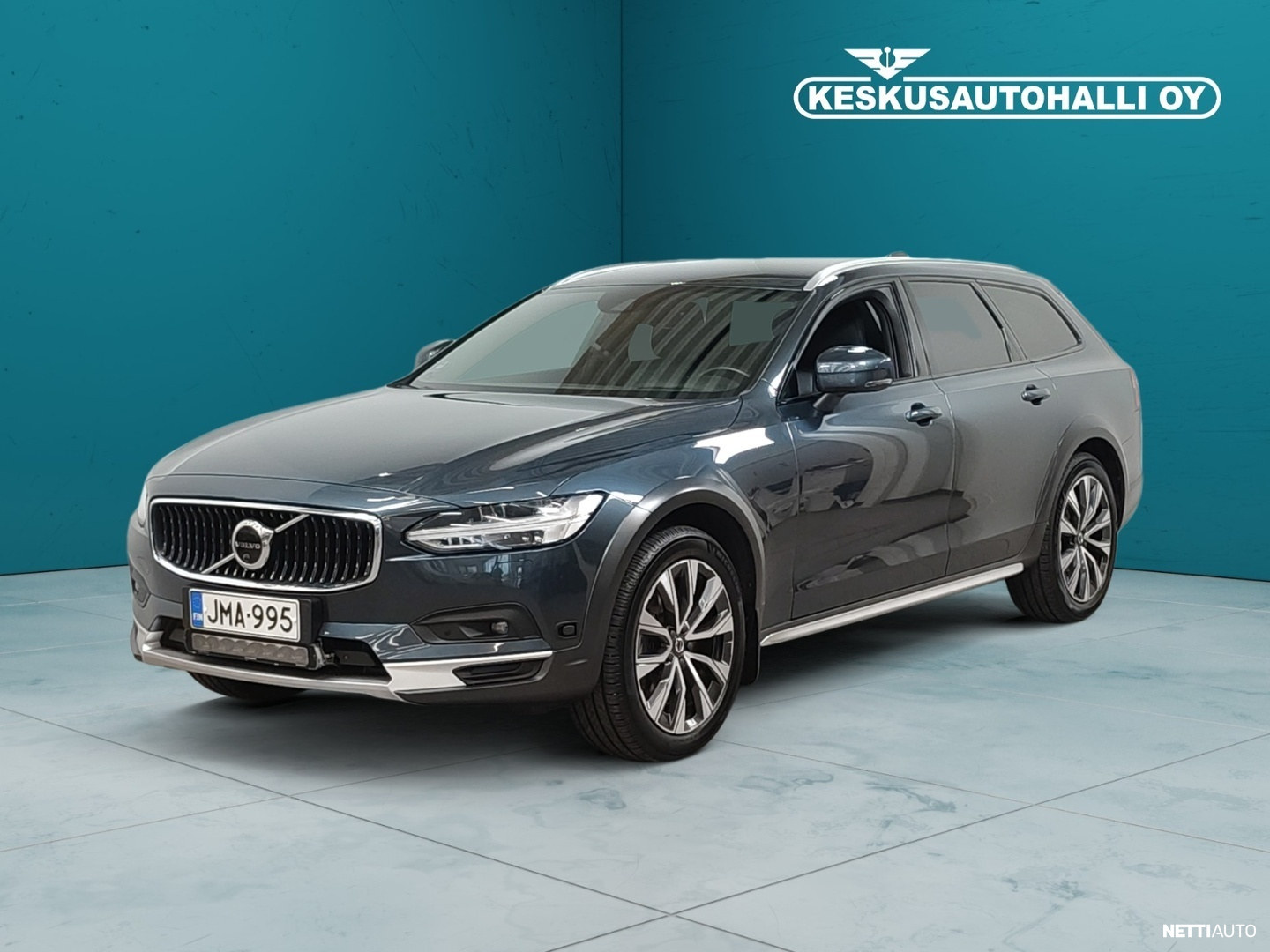Volvo V90 Cross Country