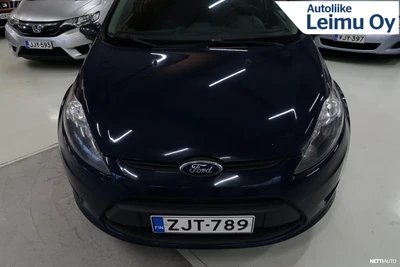 Ford Fiesta 1,25 60 hv Trend M5 5-ovinen 2012, photo 2/26