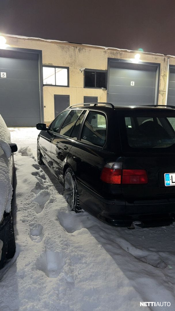 BMW 530