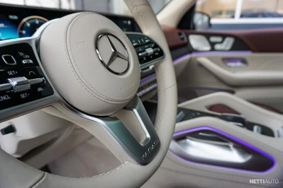 Mercedes-Benz GLS 2025, photo 4/20