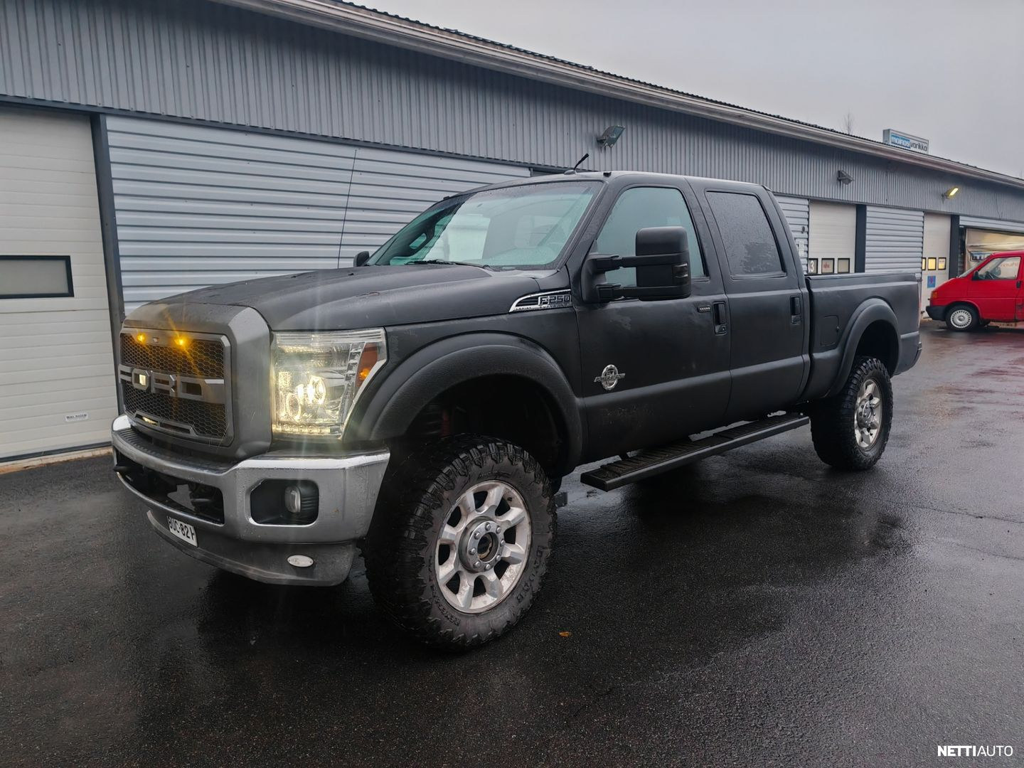 Ford F-250