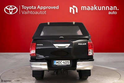 Toyota Hilux 2022, photo 4/32