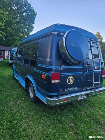 Chevrolet Chevy Van 350 1990, kuva 3/12