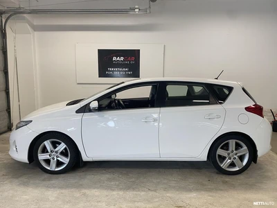Toyota Auris 2014, kuva 3/21