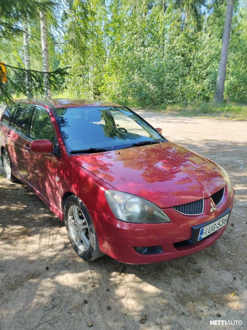 Mitsubishi Lancer