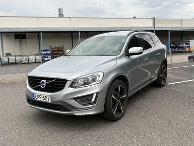 Volvo XC60 2016, photo 2/7