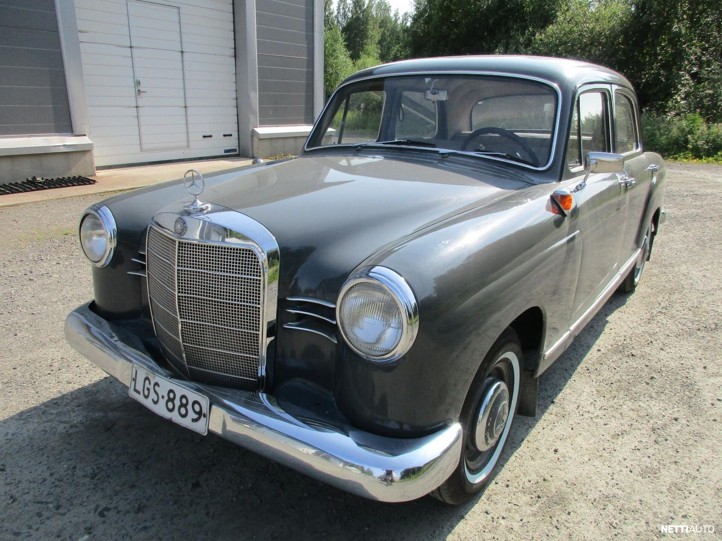 Mercedes-Benz 180