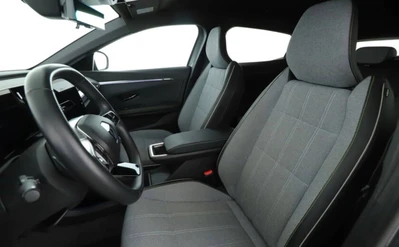 Renault Megane 2022, photo 7/9