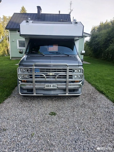 Chevrolet Chevy Van 1989, kuva 3/20