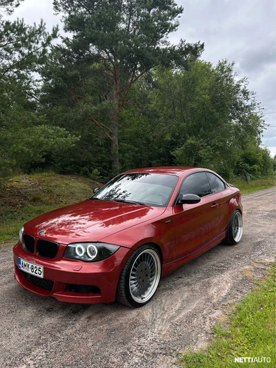 BMW 125 2008, photo 1/10