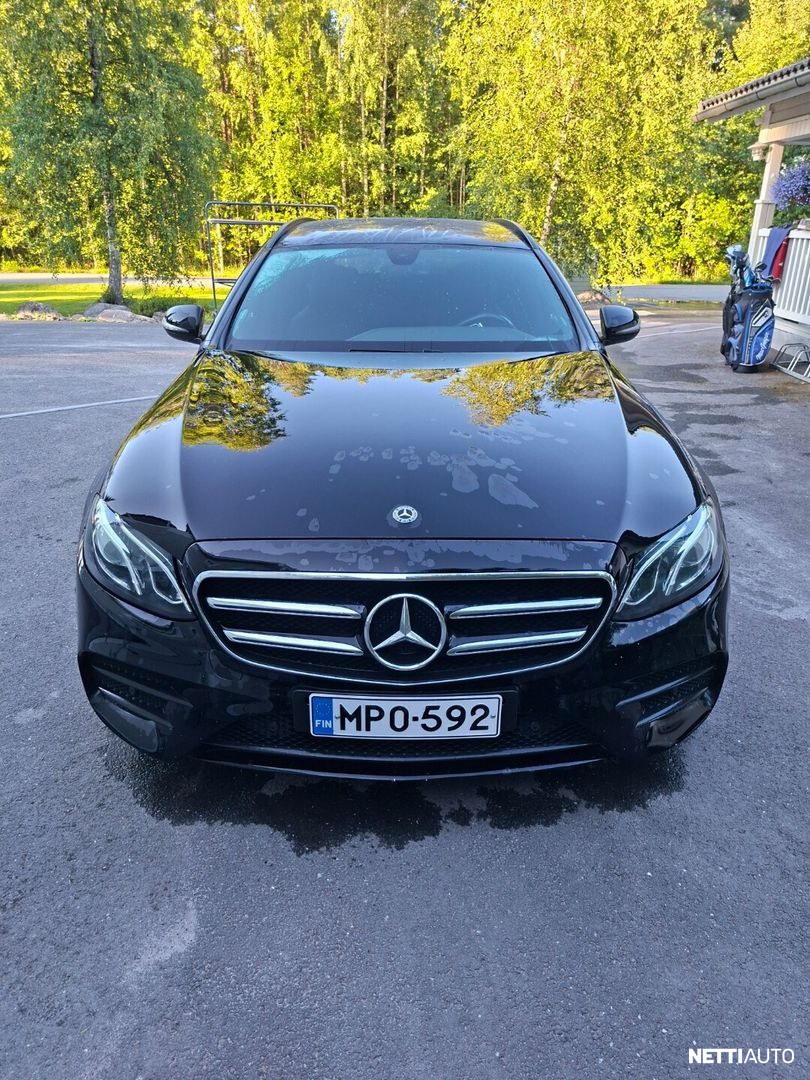 Mercedes-Benz E