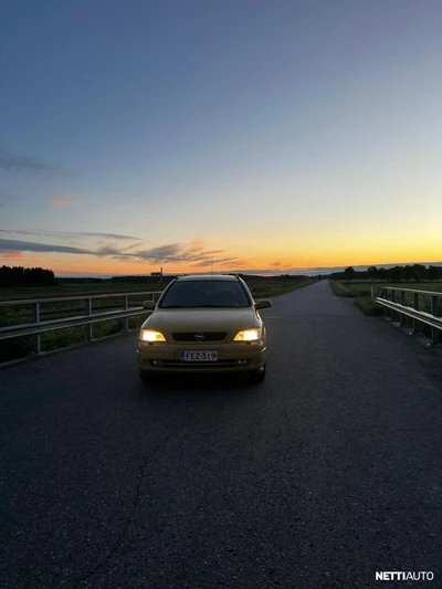 Opel Astra 2001, photo 2/6
