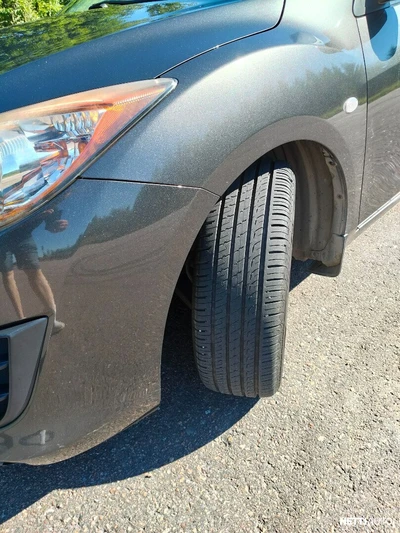 Mazda 3 2010, photo 3/13