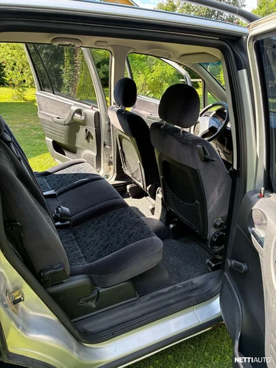 Opel Zafira 2001, kuva 6/10