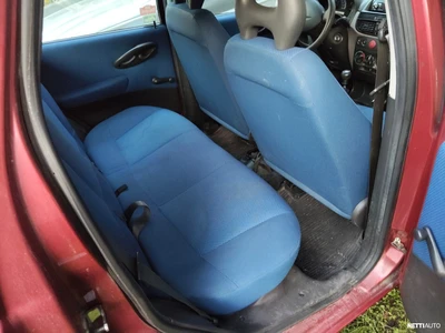 Fiat Punto 2002, photo 2/8