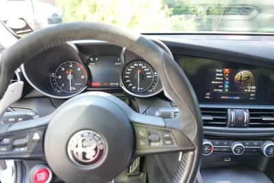 Alfa Romeo Giulia 2017, photo 7/19