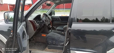 Mitsubishi Pajero 2001, kuva 4/8