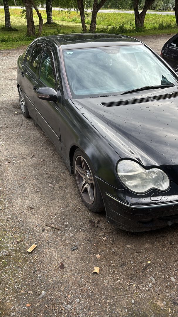 Mercedes-Benz C