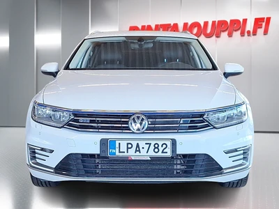 Volkswagen Passat 2018, kuva 3/10