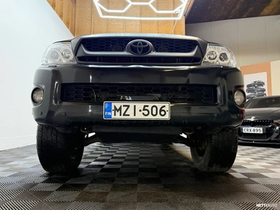 Toyota Hilux 2010, photo 7/45