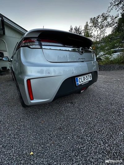 Opel Ampera plug-in ladattava hybridi 2012, kuva 5/24