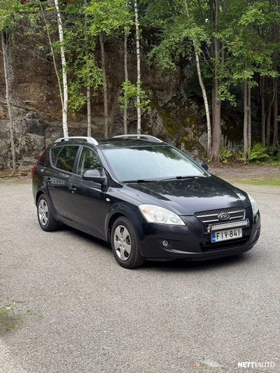 Kia Ceed 1,6 CRDi EX SW 2008, kuva 2/14