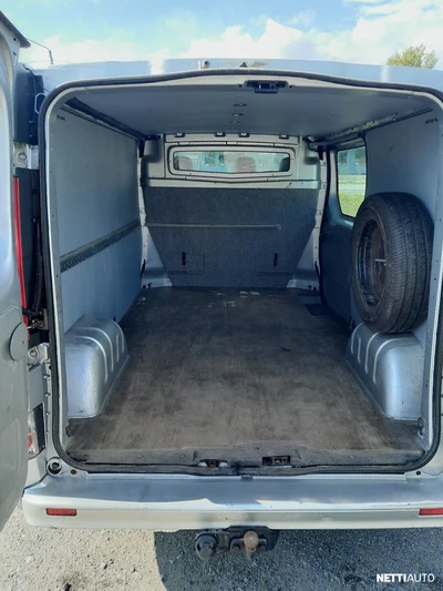 Nissan Primastar 2010, photo 6/10