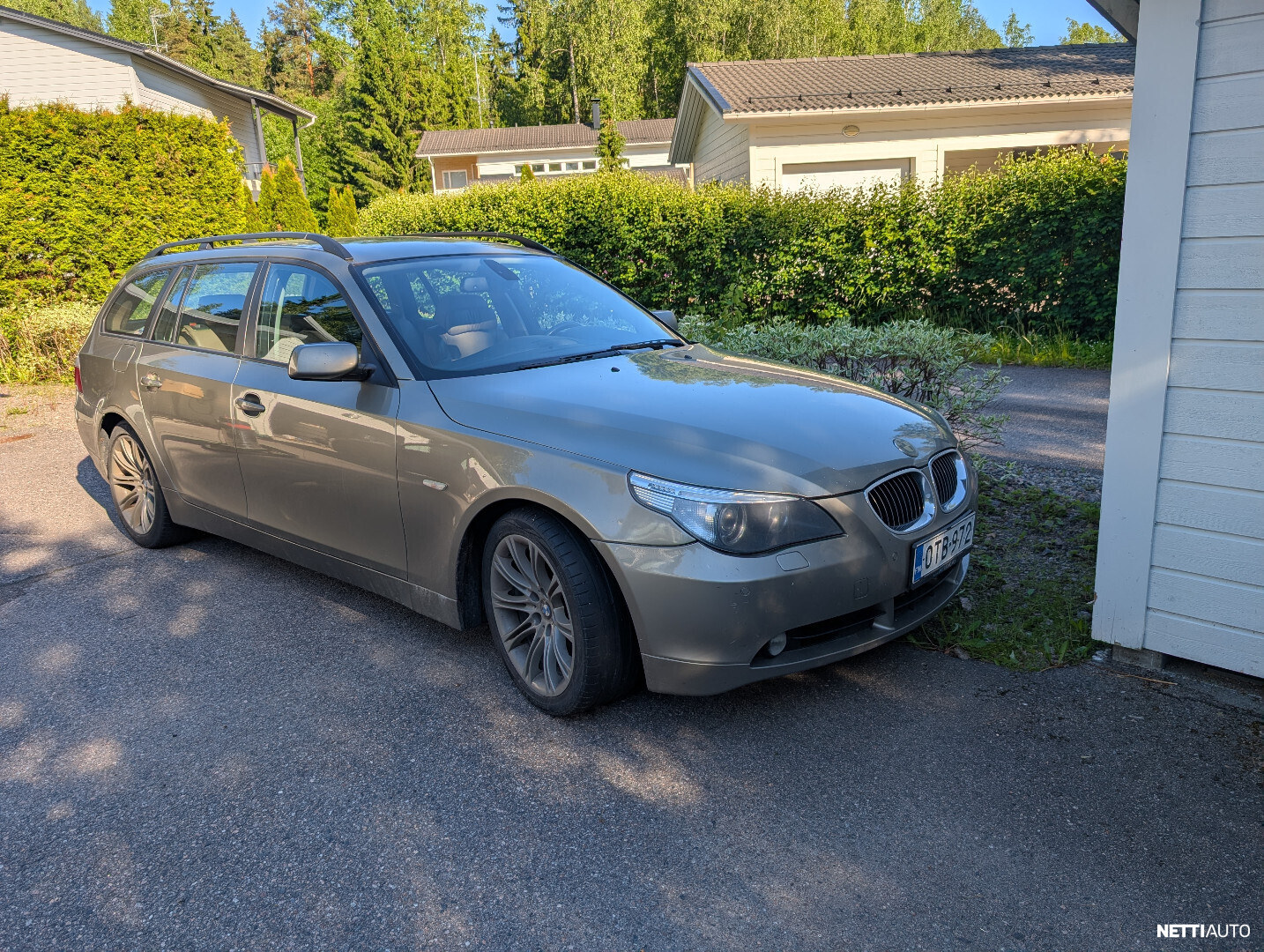 BMW 530