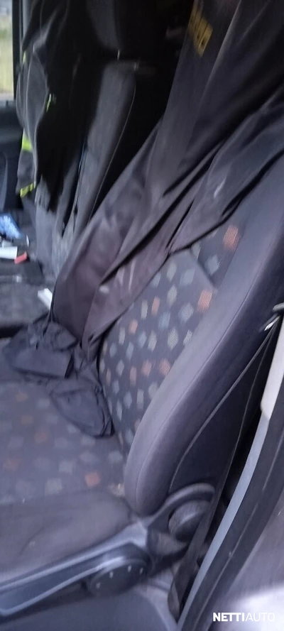 Mercedes-Benz Vito 2010, kuva 7/8