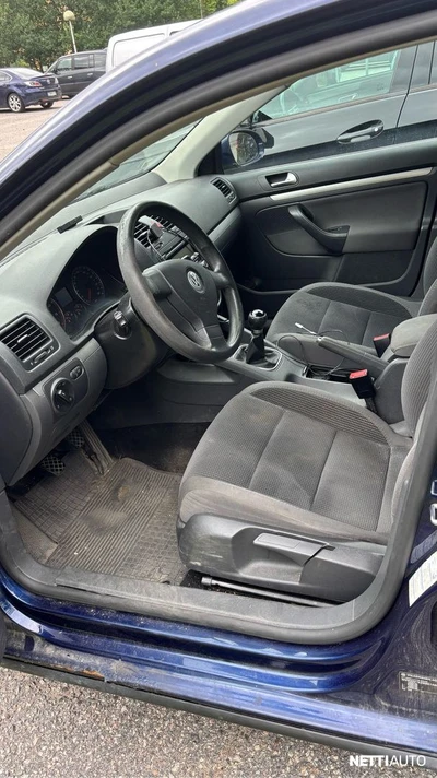Volkswagen Jetta 2009, kuva 4/17