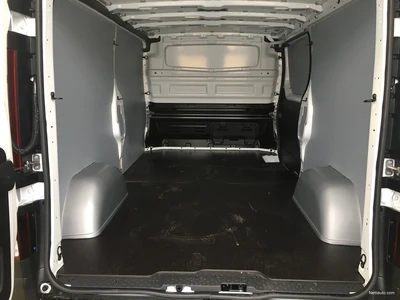 Renault Trafic 2022, photo 8/8