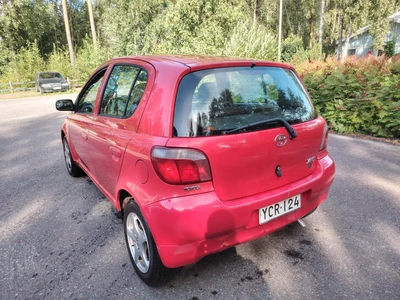 Toyota Yaris 1.0 VVT-i Linea Terra 2000, kuva 5/19