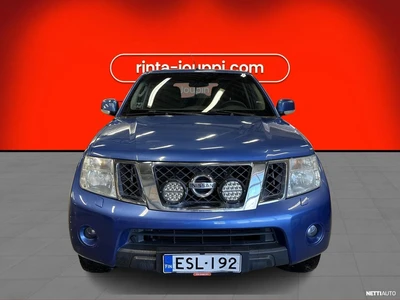 Nissan Navara 2012, photo 3/30