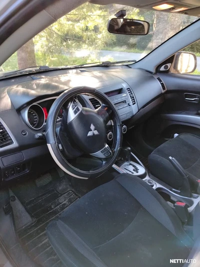 Mitsubishi Outlander 2008, kuva 5/9