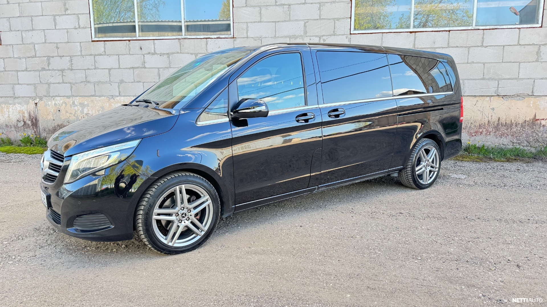 Mercedes-Benz V