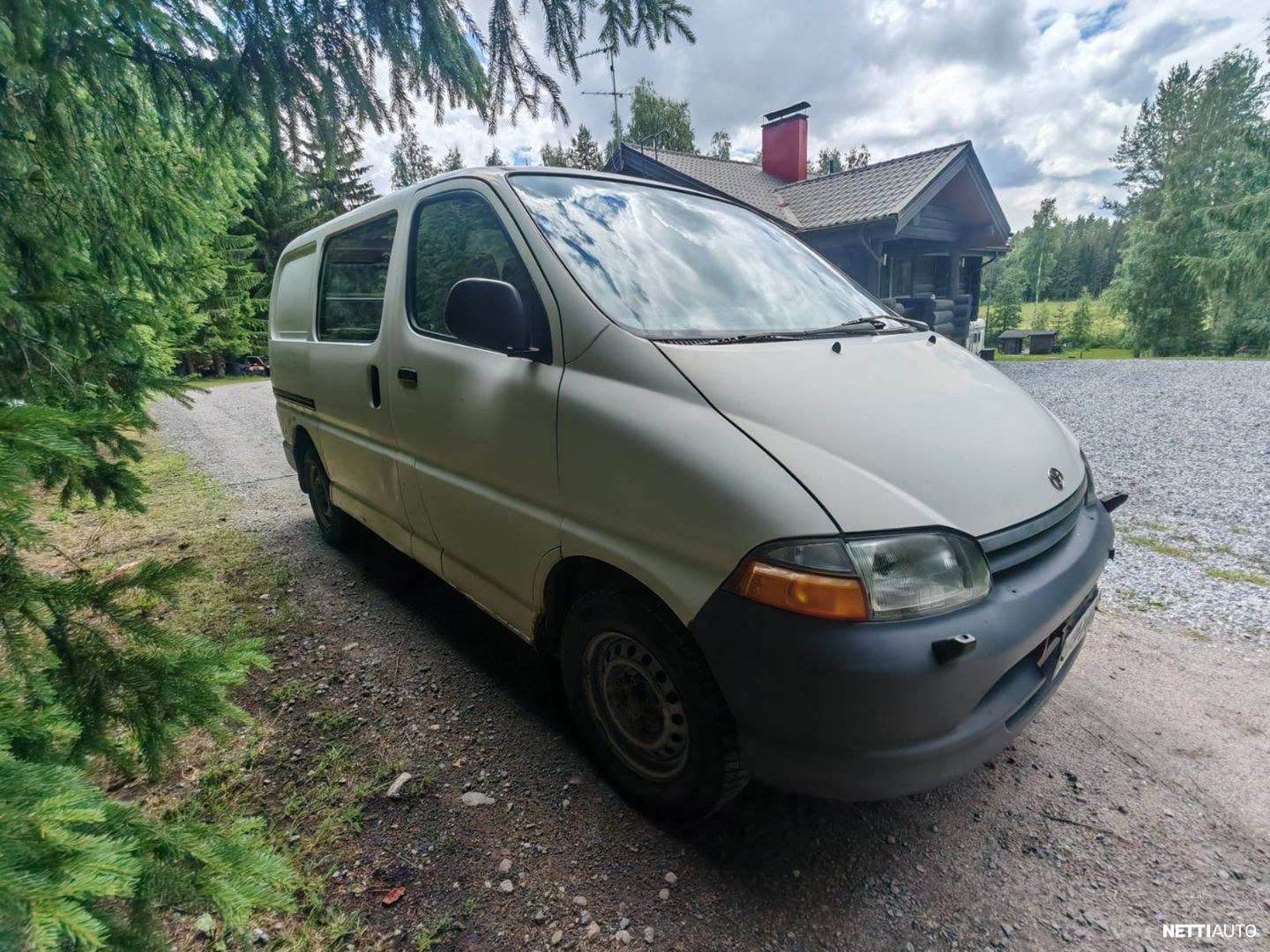 Toyota Hiace