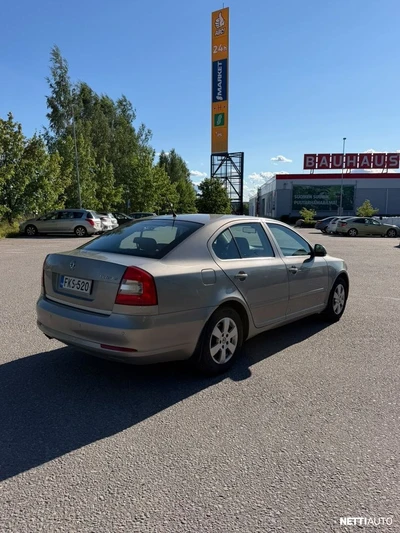 Skoda Octavia 1,4 TSI Ambiente Green tec 2012, kuva 2/13