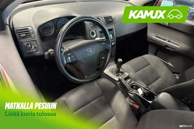 Volvo V50 2.0D Kinetic man 2005, kuva 4/8