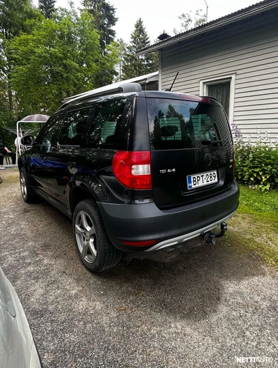 Skoda Yeti 2,0 TDI 4x4 Adventure 2013, kuva 4/8