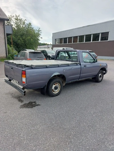 Nissan Pick-up 2,5 Dsl 2000, photo 3/10