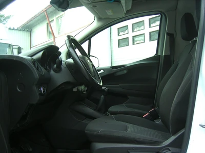 Ford Transit Courier 2016, photo 6/8