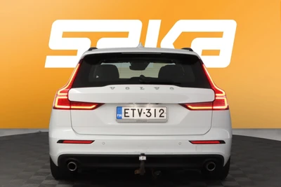 Volvo V60 B4 D-MHEV Business Edition aut 2022, photo 7/44