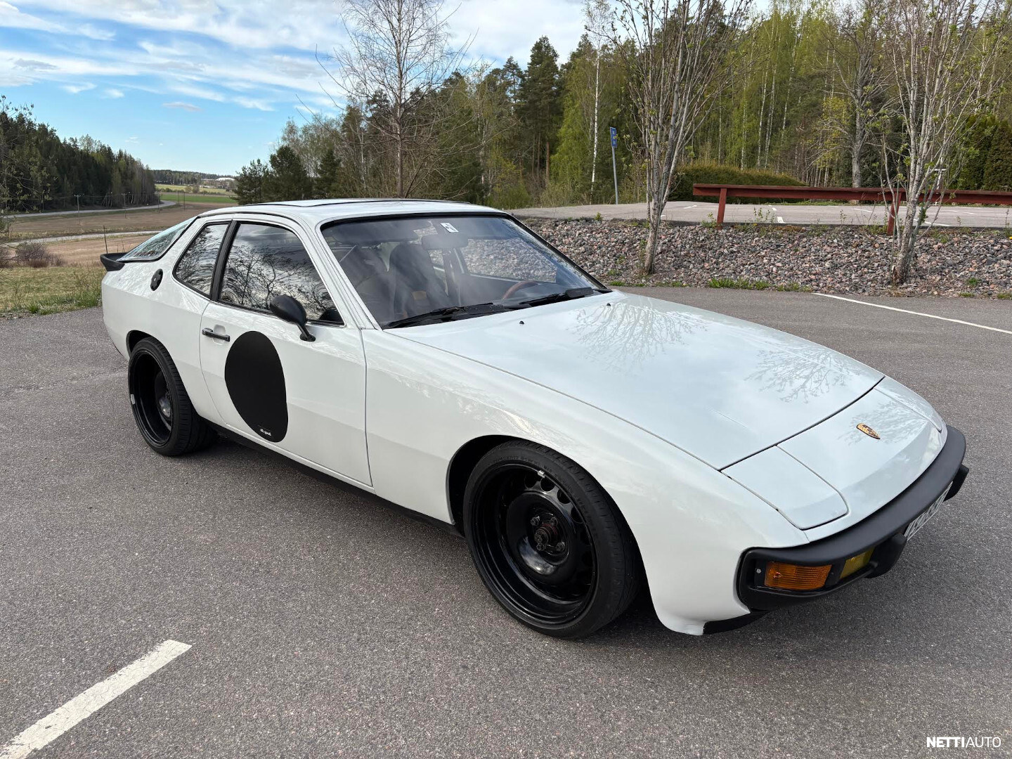 Porsche 924