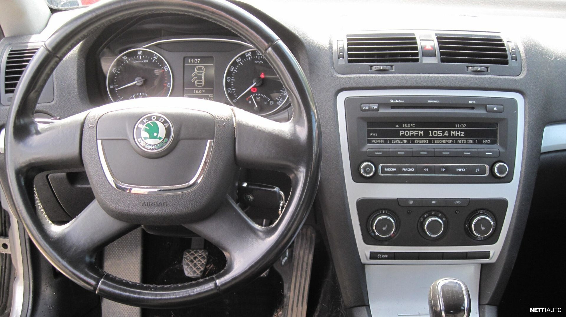 Skoda Octavia 2011, kuva 5/5