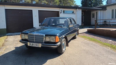 Mercedes-Benz 200 200 1982, kuva 1/10