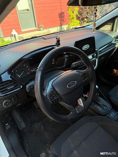Ford Fiesta 2018, photo 7/20