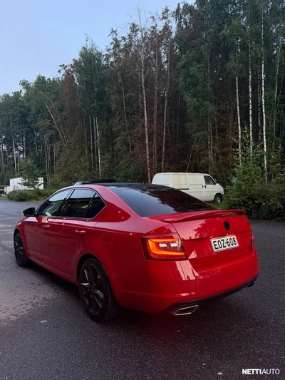 Skoda Octavia 2,0 TDI 184 RS DSG Autom. 2018, kuva 3/11